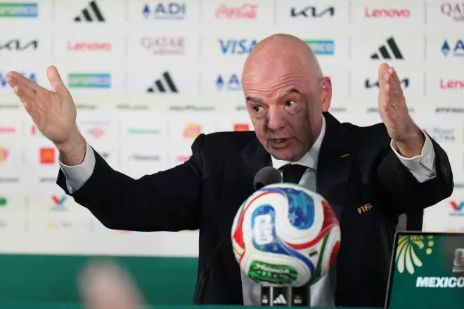 El presidente de la FIFA, Gianni Infantino, durante una conferencia de prensa.